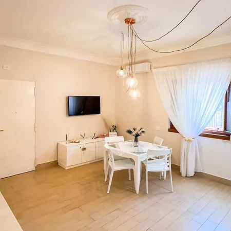 Apartment Romantic