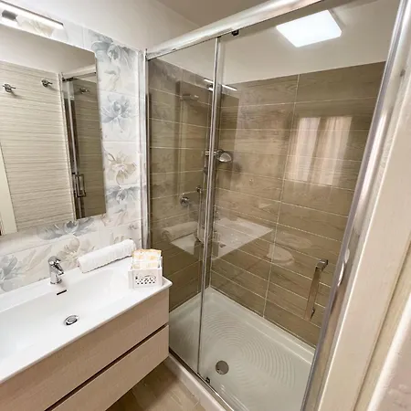 Romantic アパート *